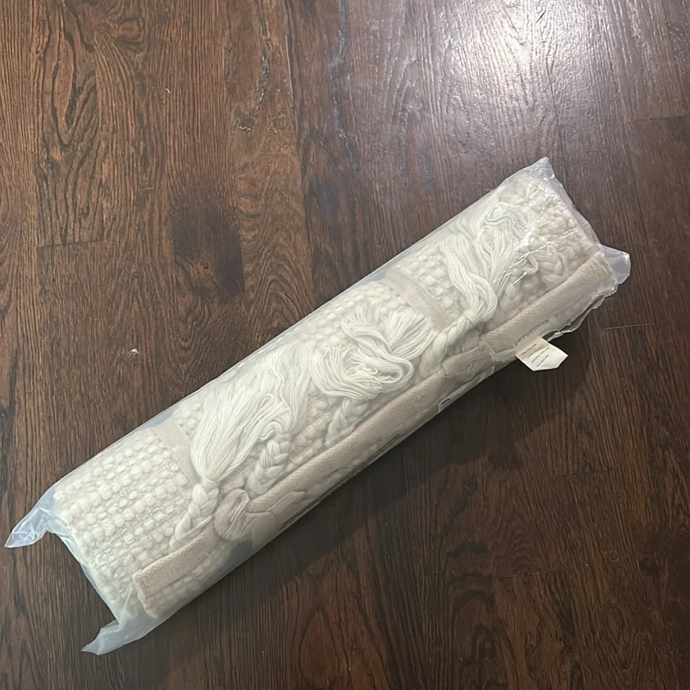NWT Anthropologie Diamond Path Rug 2x3
